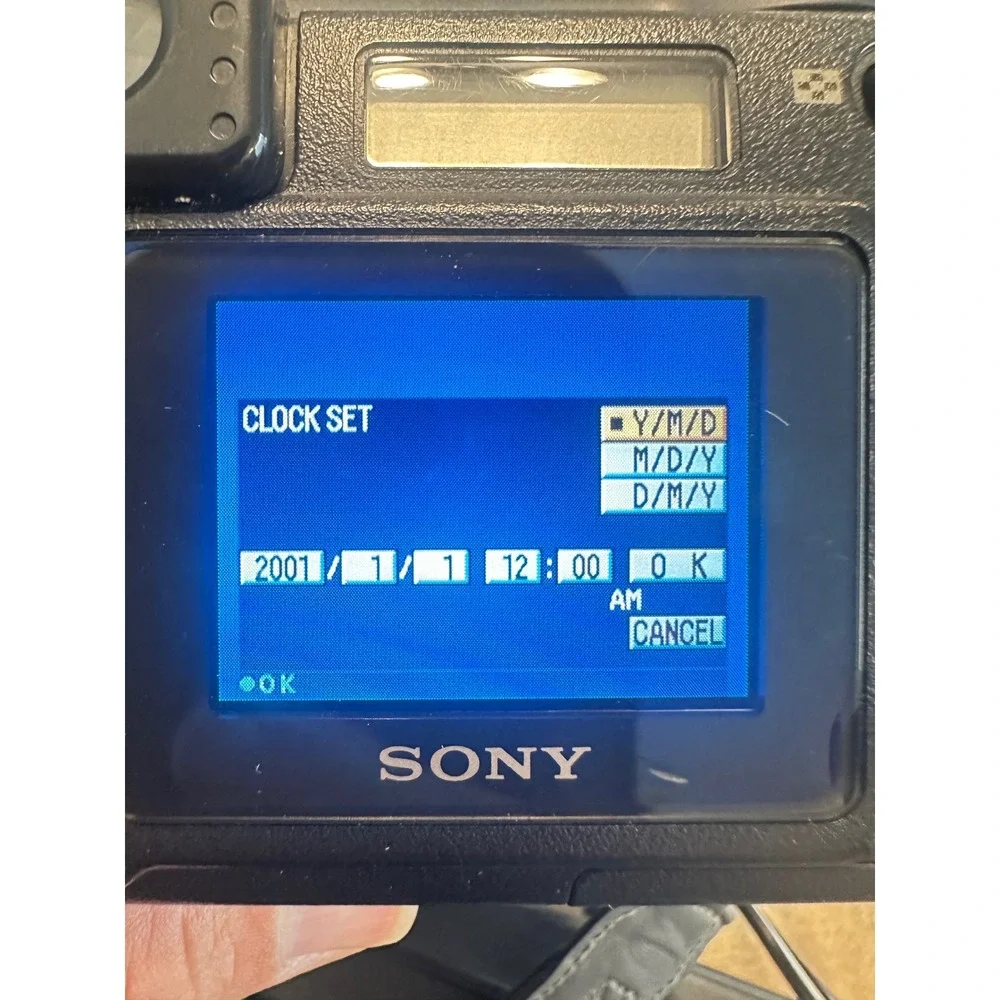 RARE CIB Sony Cyber-shot DSC-S85 4.1MP Vintage Camera Bundle Boxed COMPLETE